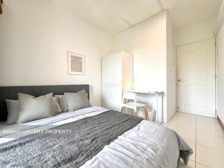 Melville Park (D18), Condominium #573542141